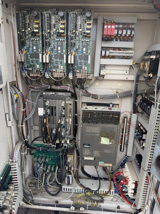Pionowe centrum obróbcze Mazak mazatech v414