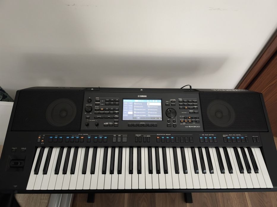 Yamaha PSR Sx 900