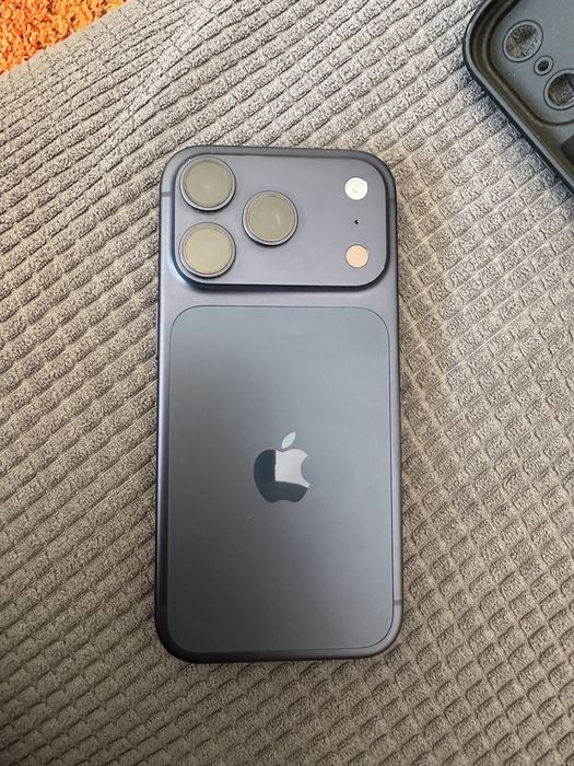 Iphone 17 pro 256gb azul como novo