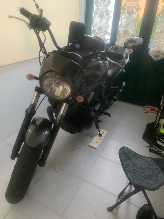 Vende se mota Yamanha Buldog