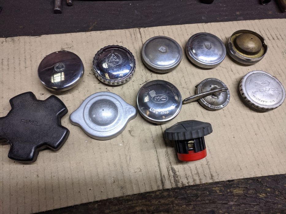 Depósitos, tampões de várias marcas