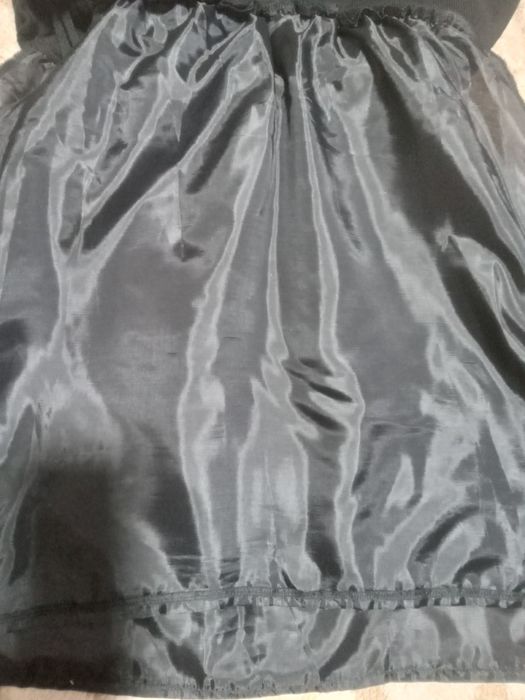 Продам шерстяную трикоьажную юбку фабричную