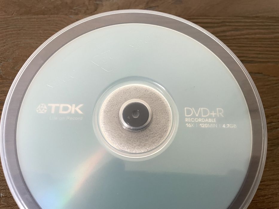DVD+R e CD-R virgens, Jewel cases, Slim cases