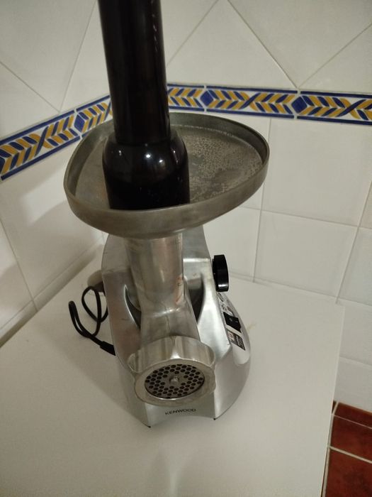 Máquina picar carne Kenwood pro 1600