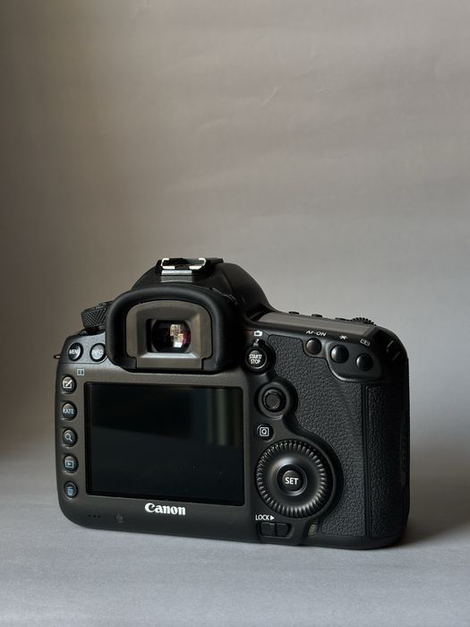 Canon 5Ds   (400 disparos)