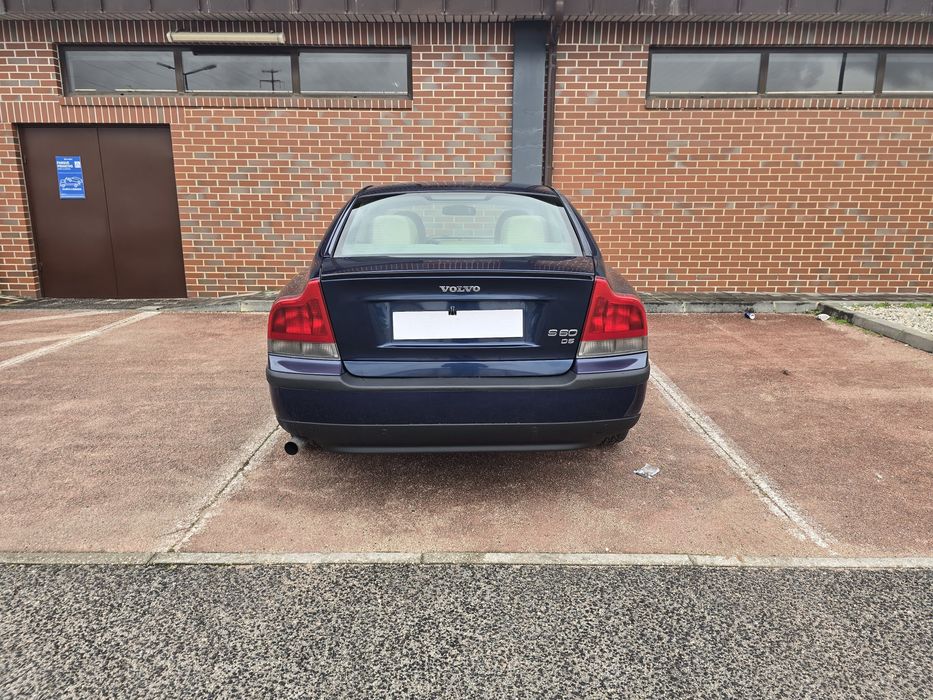 Volvo S60 2.4 D5