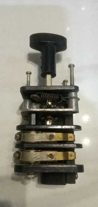 Універсальний перемикач УП 5311 -С 470 УЗ