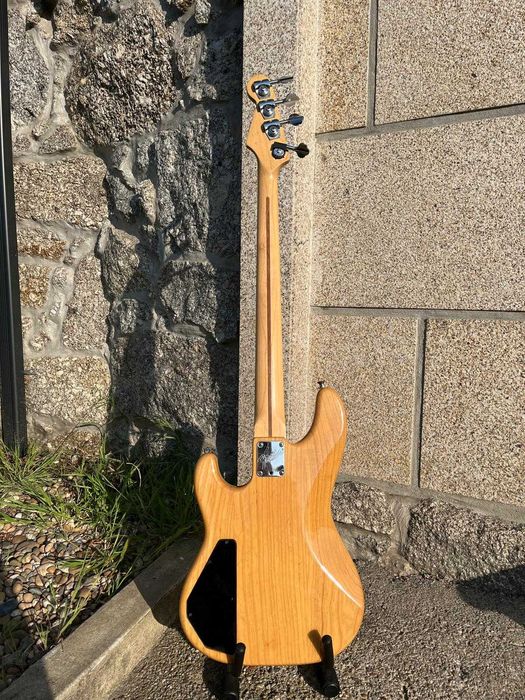 Fender Precision Bass Deluxe 1992 USA