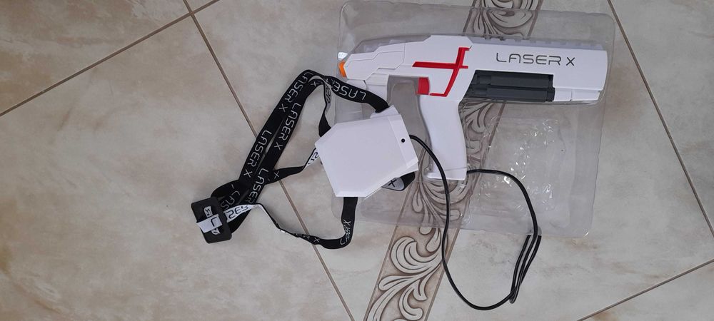 Pistolet laser X plus wieża TOWER