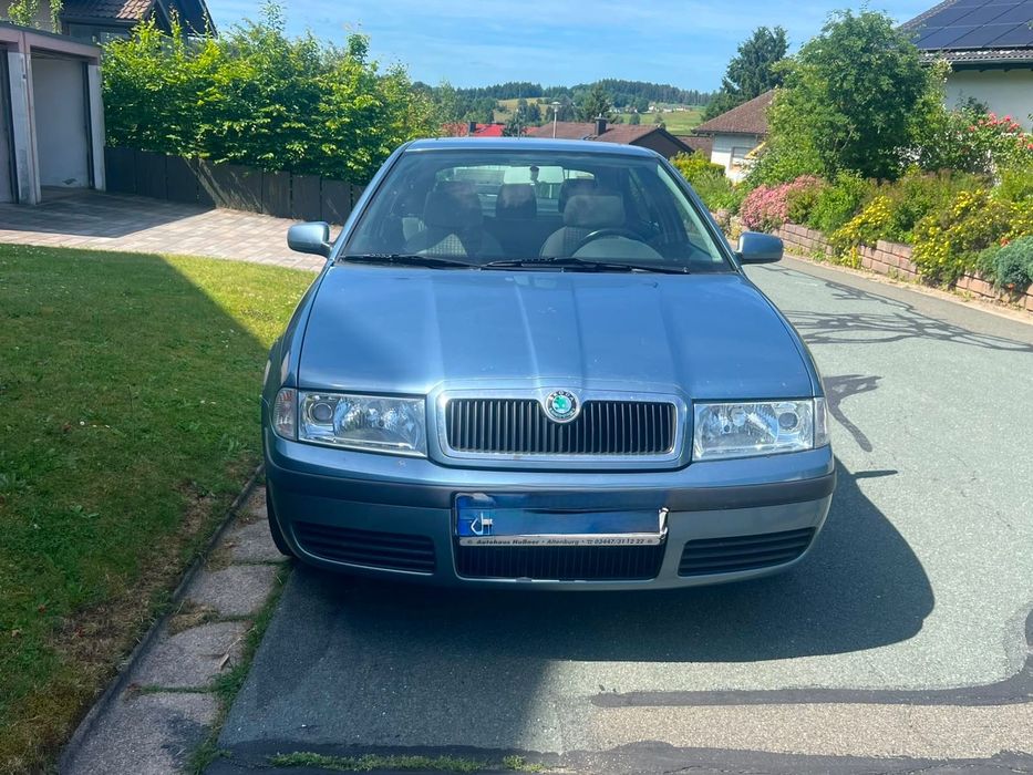Skoda Tour 1.6 mpi GERMANIA