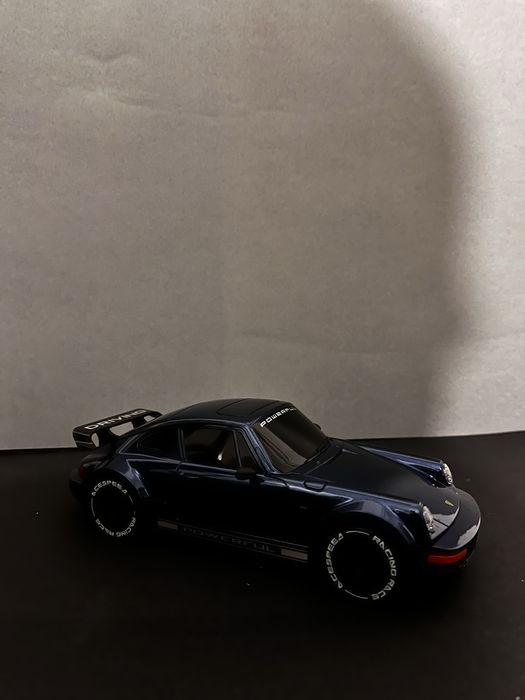 Samochód RC Drift 4x4 1:24 – napęd na 4 koła, tryb drift + racing, LED