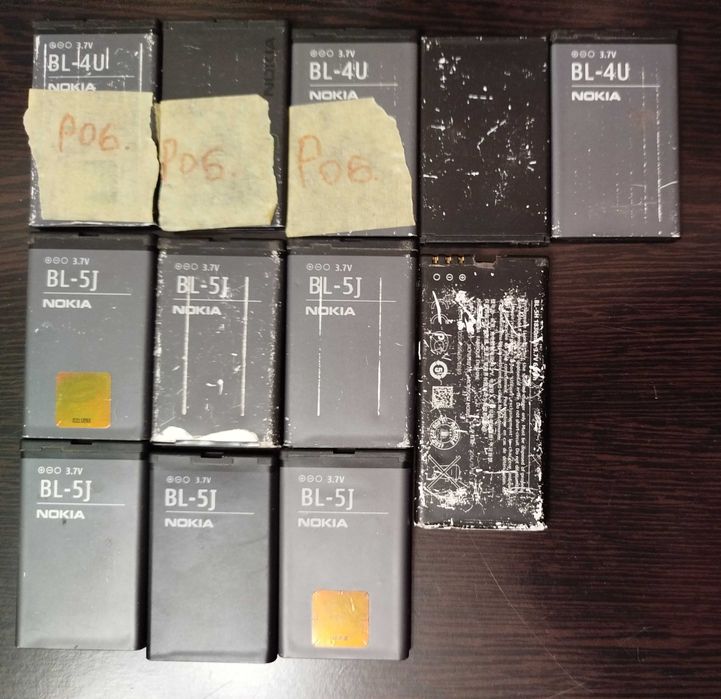 Лот аксесуарів до кнопочних телефонів. Вживані.