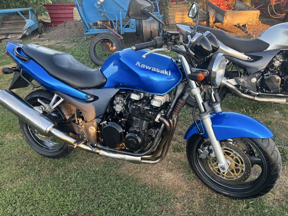 Kawasaki ZR 7 na części