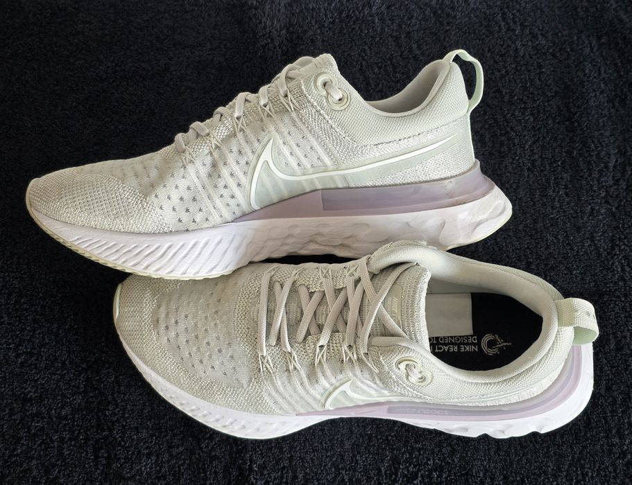 Nike React Infinity Run Flyknit 2