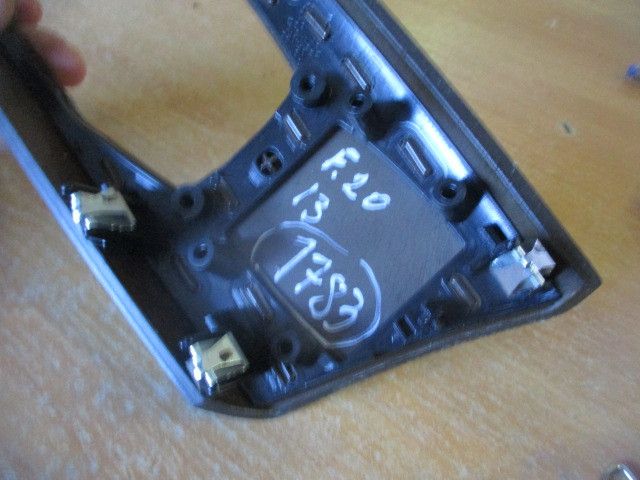Moldura da consola central / rádio / aro BMW 1 (F20)