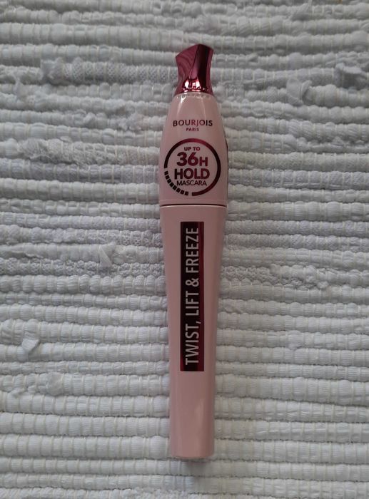 Bourjois Twist, Lift & Freeze Tusz do rzęs, podkręcający, nr 01 Black 8 ml