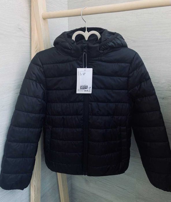 Нова демісезонна куртка h&m