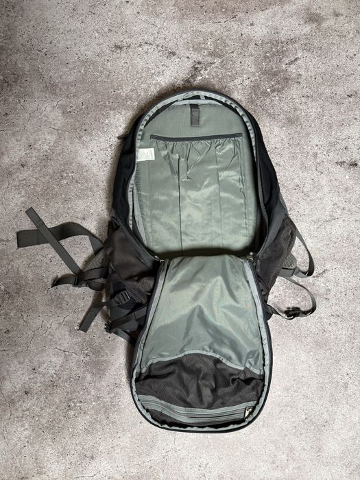 Рюкзак The North Face Stormbreak 35 літрів