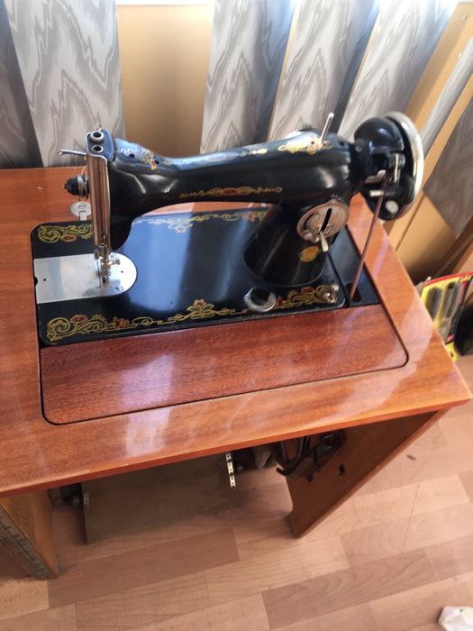 Швейна      машинка