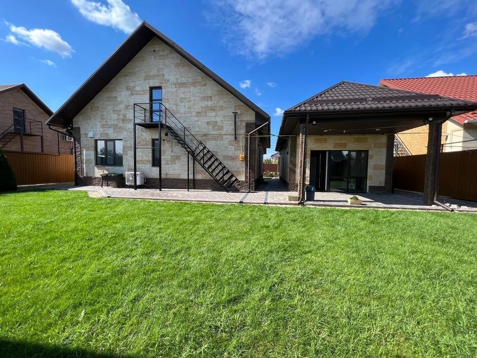 Оренда Будинку | Повна Автономність | Гараж