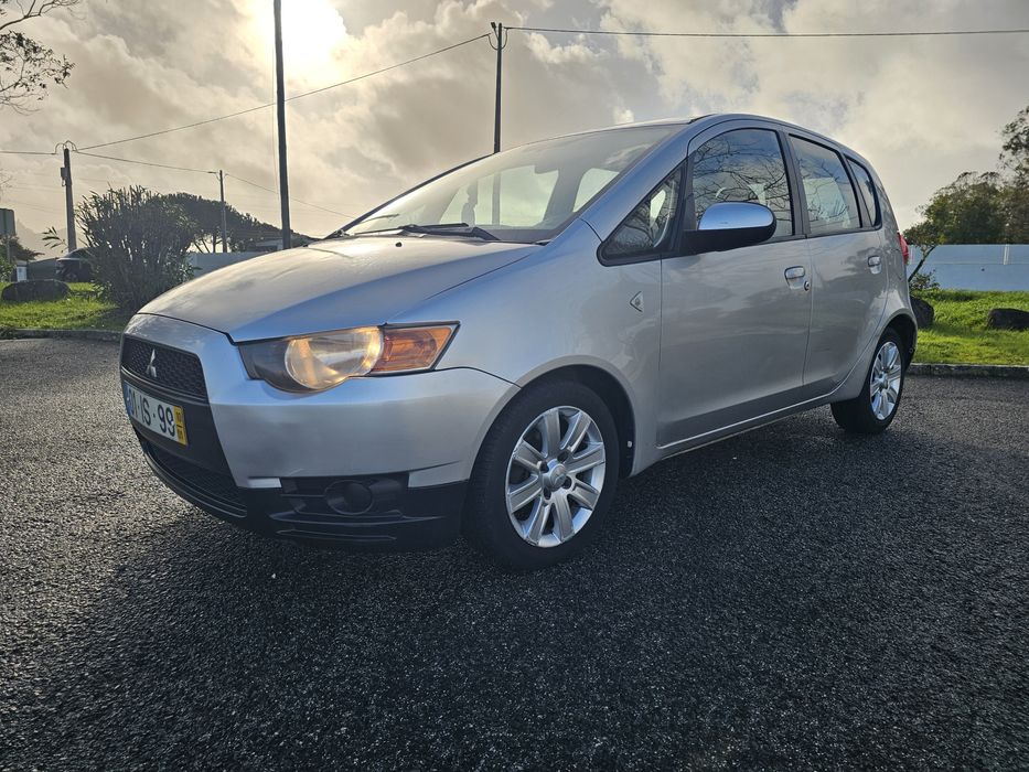 Mitsubishi colt 2010