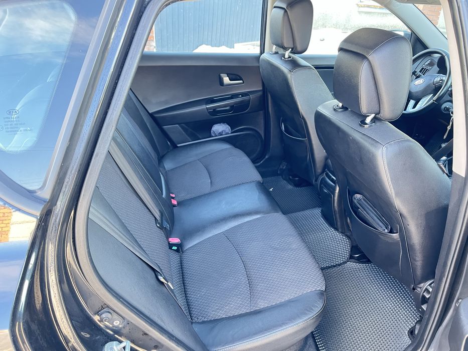 Продаю авто KIA CEED 2010 року
