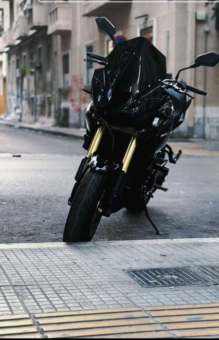 Triunph tiger 1050