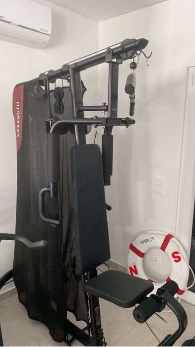 Academia Completa de Musculação e Cardio / seminovos