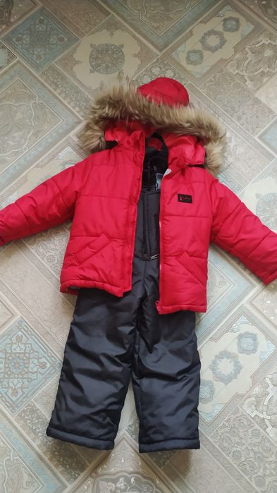 Зимовий комплект. Комбінезон. Зимова куртка.
