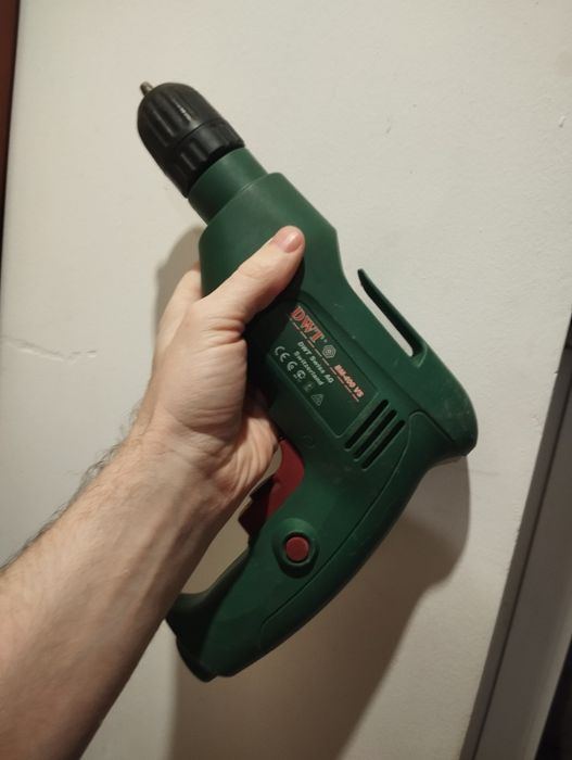 дриль DWT BM-400 VS. На запчастини