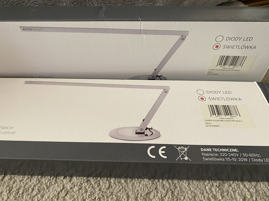 Biala lampa LED biala na biurko kosmetyczne manicure