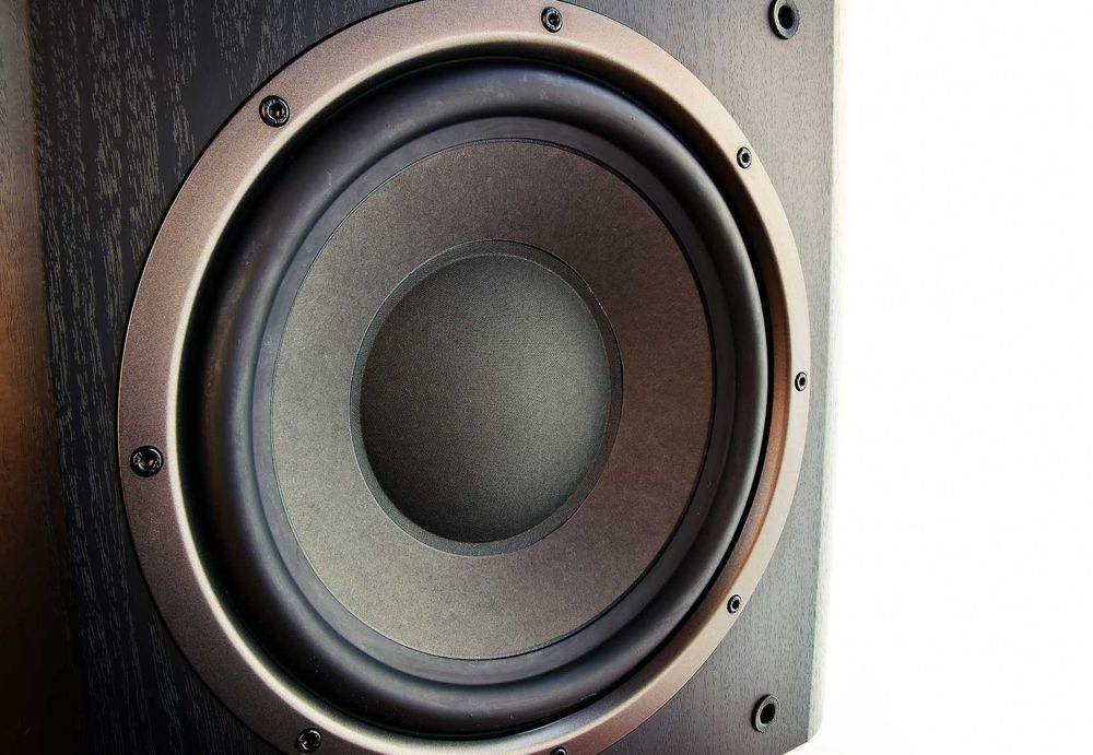 Subwoofer do muzyki B&W ASW-650 I właściciel