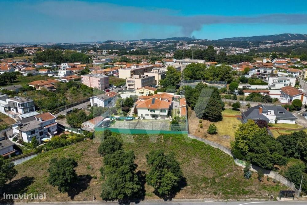 Land for Construction - EN222 - AVINTES, V.N. Gaia