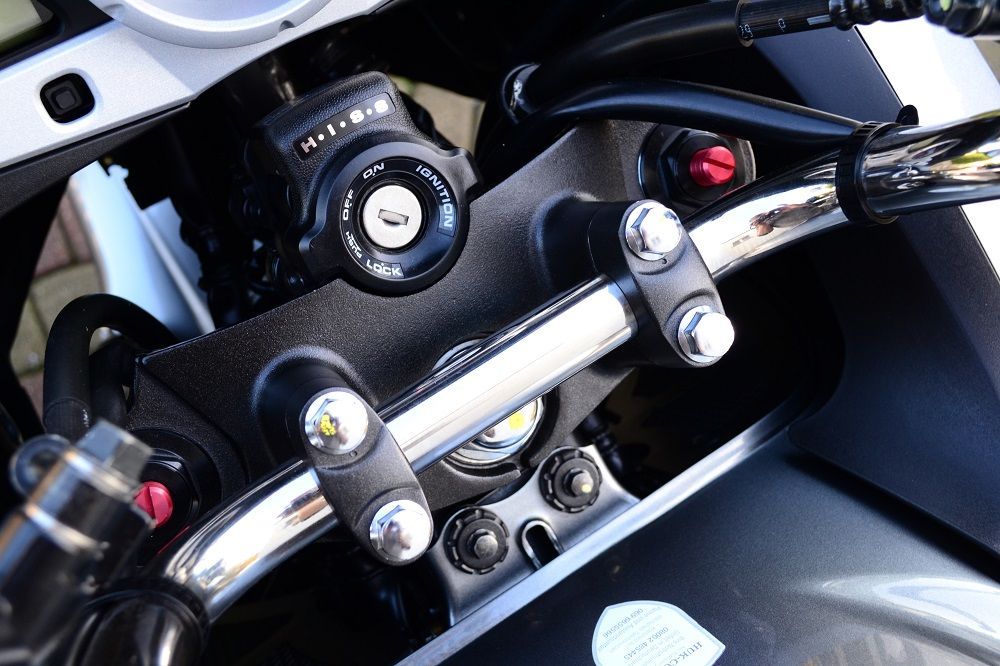 Honda CBF Honda CBF 1000 2015 ROK z Niemiec vfr fz1 fjr st gtr mt 09