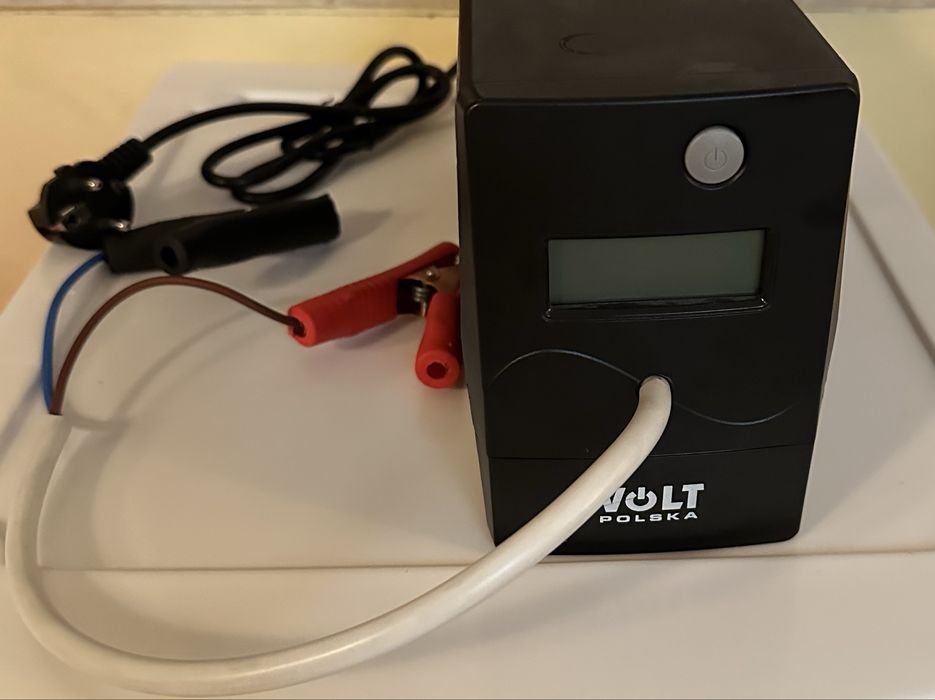 Инвертор / ИБП / ДБЖ 220В под внешний аккумулятор (для блекаута)