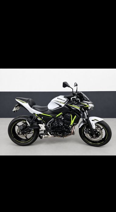 Kawasaki Z650 * Trato do Financiamento *