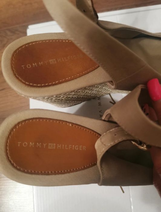 Buty espadryle na koturnie Tommy Hilfiger