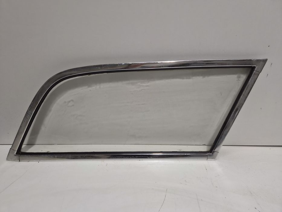 Szyba Boczna Tylna Chrom Sekurit Mercedes W114 W115 W123 Coupe Klasyk