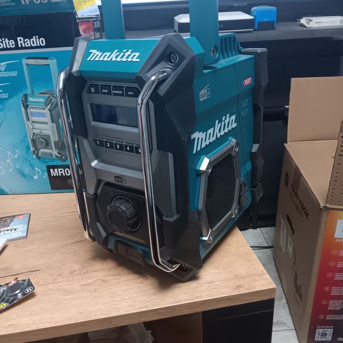 Radio budowlane makita