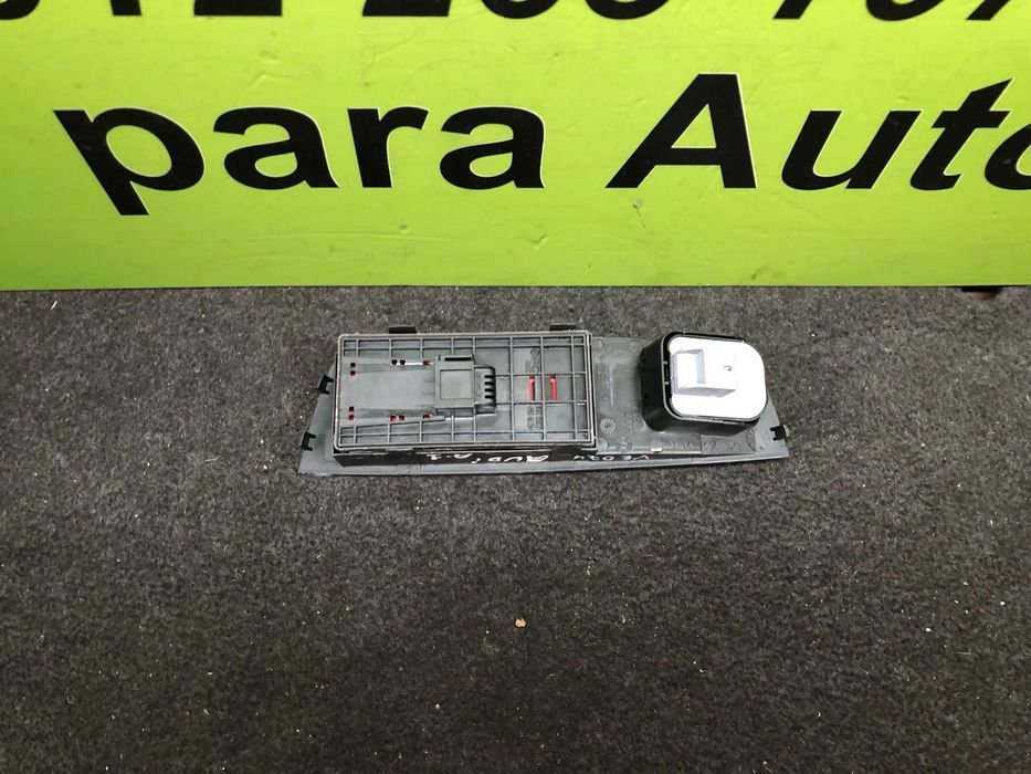 AUDI A1 COMANDO VIDROS ELÉTRICOS - VE024