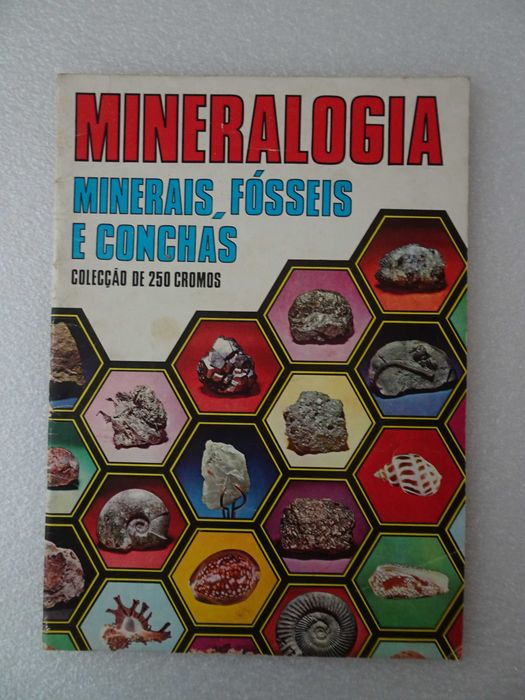 Caderneta de cromos vazia Mineralogia