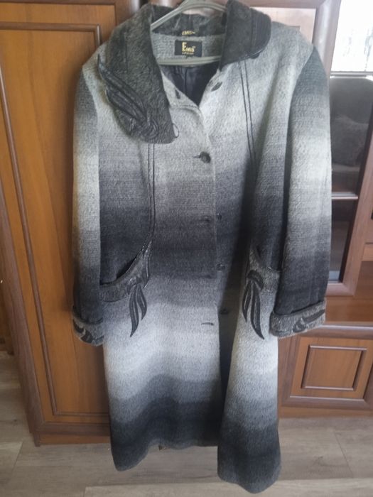 Продам пальто в ідеальному стані