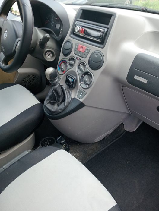 Fiat Panda II 1.2  Rezerwacja.