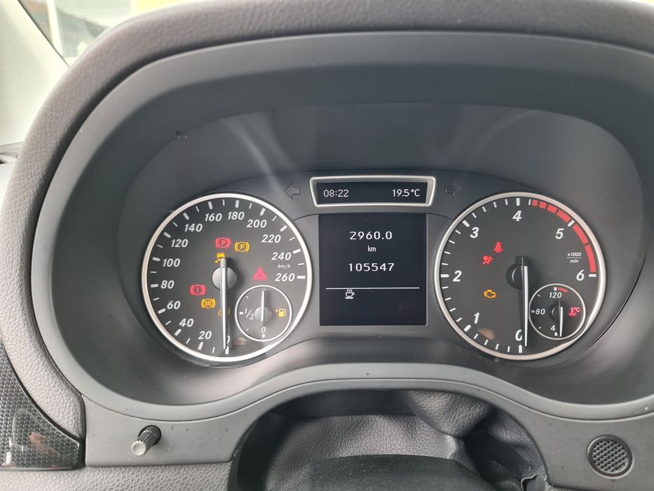 Mercedes B200 motor Mercedes 1dono