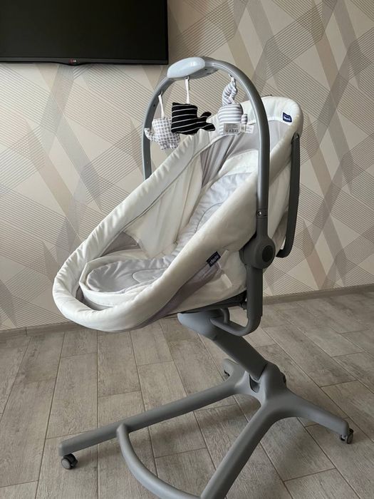 Кроватка-стільчик 5 в 1 Chicco Baby Hug Pro