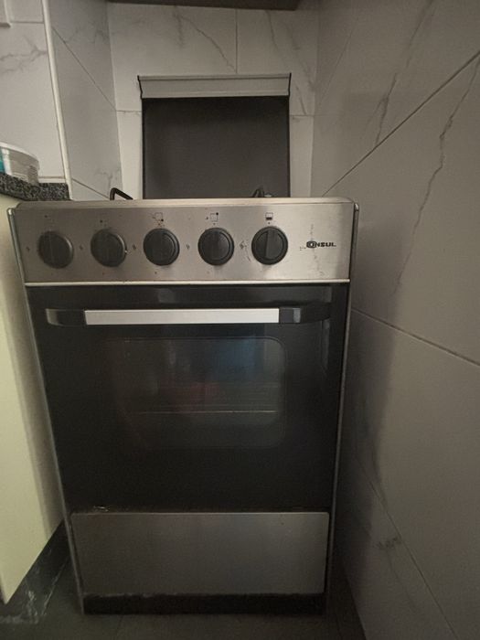 Fogão da Consul ,  com forno a gas natural