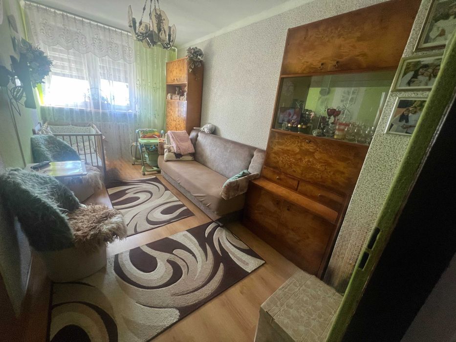 Mieszkanie na sprzedaż – 62 m², 4 pokoje, II piętro