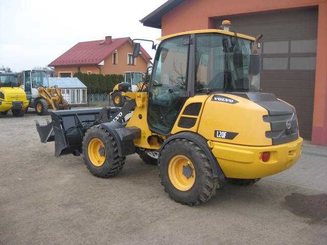 Ładowarka VOLVO L20F z 2014 roku