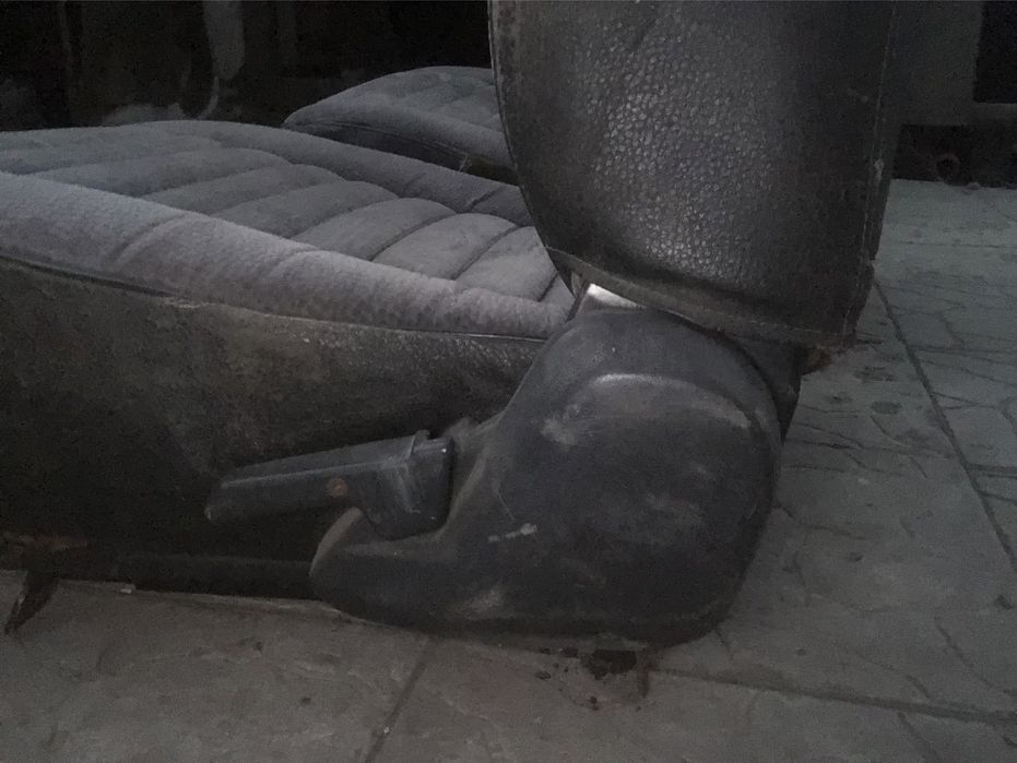Продам сиденья с иномарки
