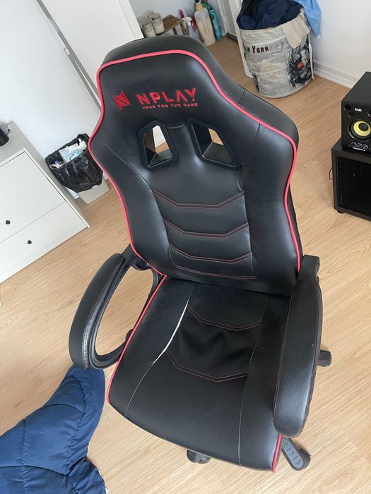 Cadeira Gaming Nplay Rule usada